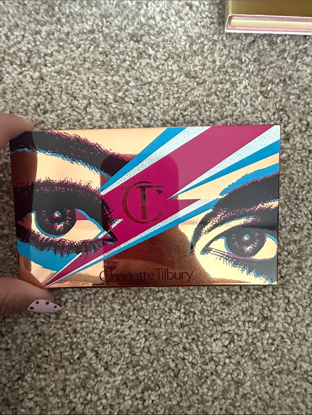 Charlotte Tilbury icon Eyeshadow Palette